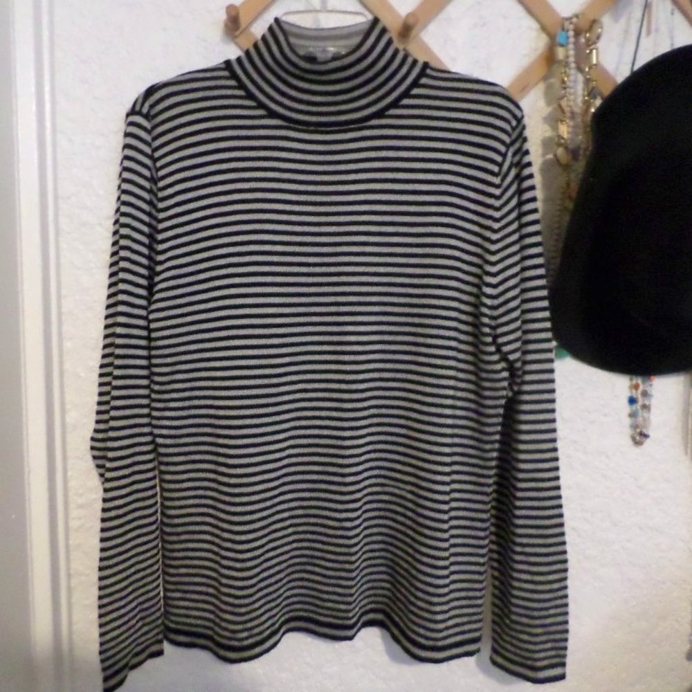 Belford Women's Black & Silver Stripe Mock Neck Sweater Sz L